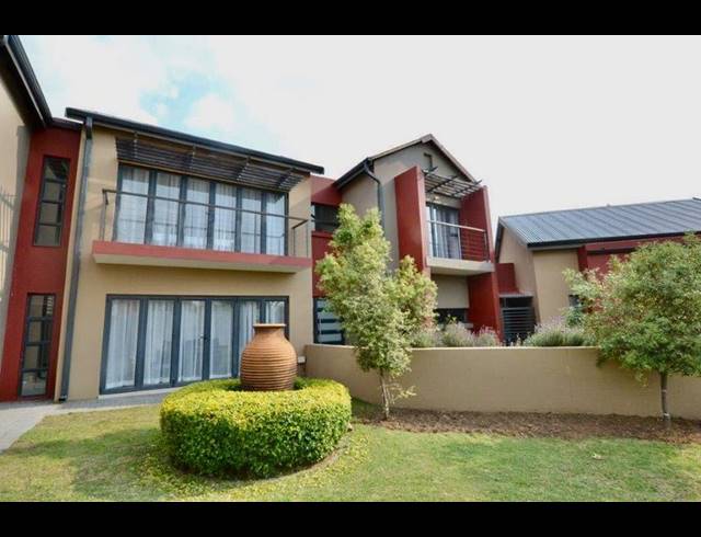 4 BEDROOM PROPERTY TO RENT IN COPPERLEAF ESTATE